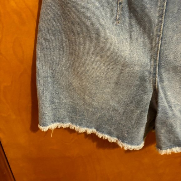 Wild fable size 4 highest rise a-line shorts raw‎ hem - Picture 11 of 12